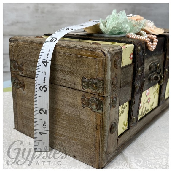 Shabby Chic Victorian Hand-crafted Box - Picture 11 of 12